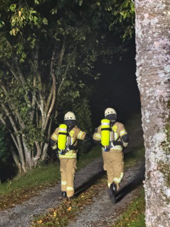 Erfolgreiche Übung der Feuerwehr Reichshof auf dem Borner Hof