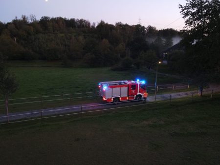Erfolgreiche Übung der Feuerwehr Reichshof auf dem Borner Hof.
