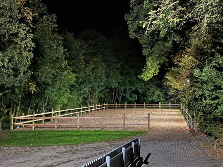 Reitplatz auf dem Borner Hof in Reichshof NRW.